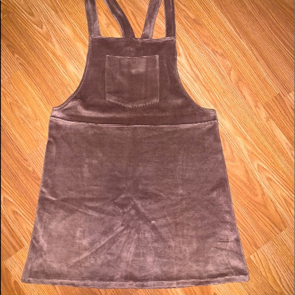 Hollister Dresses & Skirts - Overall short dress